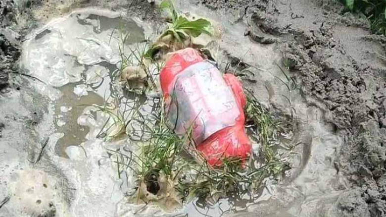 চুয়াডাঙ্গায় মিলল জয় বাংলা লেখা ‘বোমা’