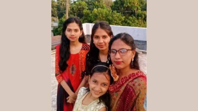 মা-তিন মেয়েকে হত্যার কারণ নিয়ে এখনো ধোঁয়াশা