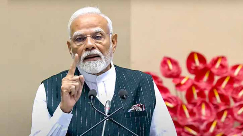 পাকিস্তানের হামলায় নিহত সেনাদের সংখ্যা গোপন করেছেন মোদি!