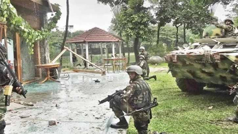 হোলি আর্টিজান হামলার ১০ বছর: বাংলাদেশের ইতিহাসের অন্যতম ভয়াবহ জঙ্গি হামলার স্মৃতিতে আজও শোক