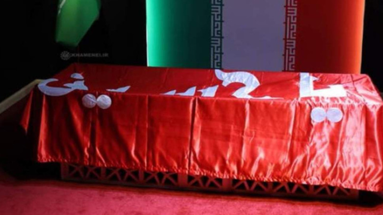খামেনির শেষ বিদায়ের প্রস্তুতিতে ইরান