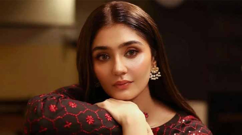জনপ্রিয় অভিনেত্রীর বিয়ে নিয়ে নতুন গুঞ্জন, পাত্র কি কনটেন্ট ক্রিয়েটর?