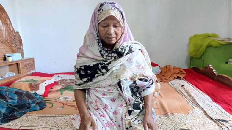 আখাউড়ায় বিএনপির নেত্রী অসুস্থ, আর্থিক সংকটে থেমে আছে চিকিৎসা