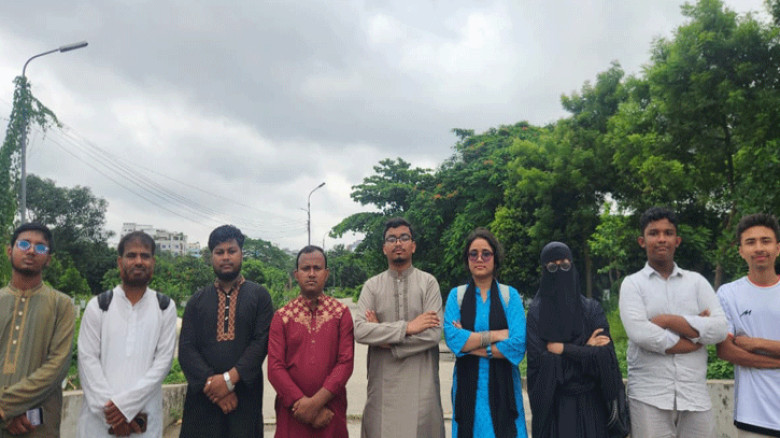 জুলাই শহীদদের কবর জিয়ারত মঞ্চ ২৪-এর, গণহত্যার বিচার ও রাষ্ট্রীয় স্বীকৃতির দাবি