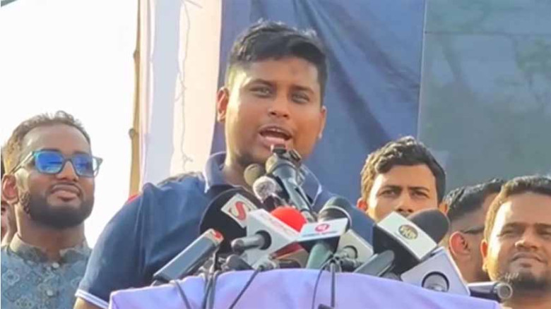 এই ফার্মের মুরগিরা রাস্তায় এসেছে বলেই আজকে আপনি শিক্ষামন্ত্রী: হাসনাত আবদুল্লাহ