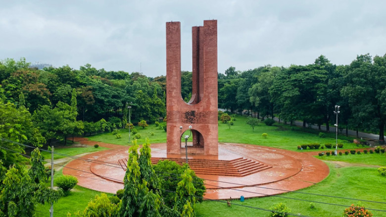 বিশ্বকাপ ফাইনাল উপলক্ষে জাবিতে বহিরাগত প্রবেশ নিষিদ্ধ
