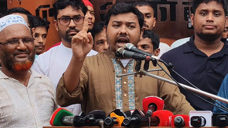 শেখ হাসিনা বাংলাদেশে জানাজা পাবে না: সারোয়ার তুষার