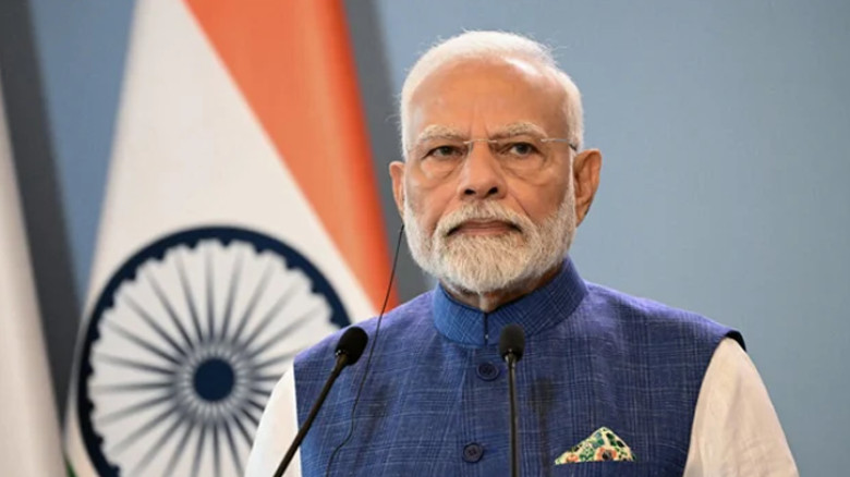 ককরোচ আন্দোলনের মুখে ‘ত্রুটিহীন’ পরীক্ষাব্যবস্থার নির্দেশনা নরেন্দ্র মোদির